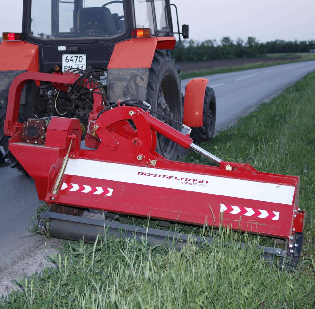Косилка дорожная краевая CHEEGE 184